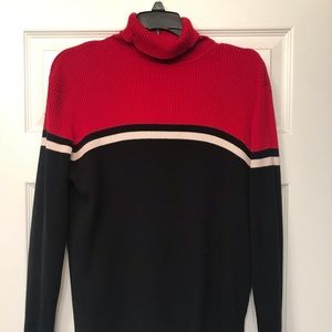 Red black and white Ribbed turtleneck Sz Xl